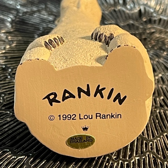 POLAR BEAR 1992 HALLMARK KEEPSAKE CHRISTMAS ORNAMENT "LOU RANKIN" - Picture 3 of 13